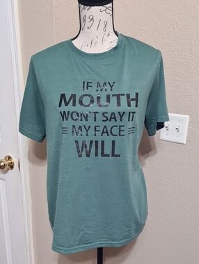 Women's Short-Sleeve Graphic Tee - Green.